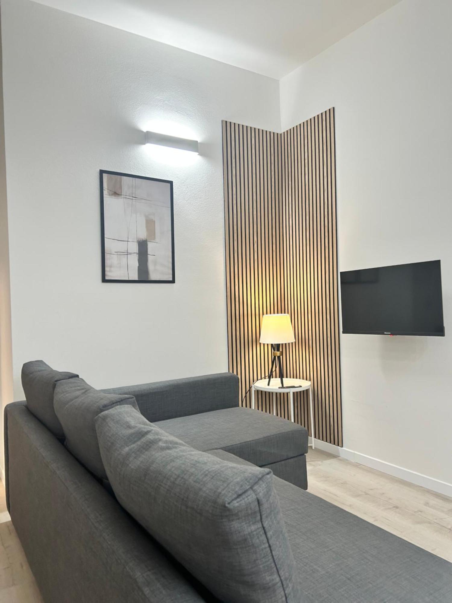 ורונה Tezone Seven Apartments מראה חיצוני תמונה